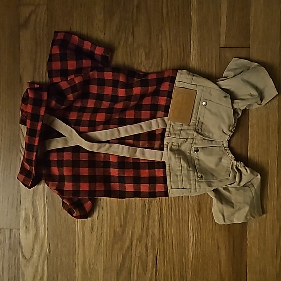 Pet Costume Red Plaid Shirt with Khaki Overalls One Piece Medium Breed Size NWOT - Picture 9 of 11